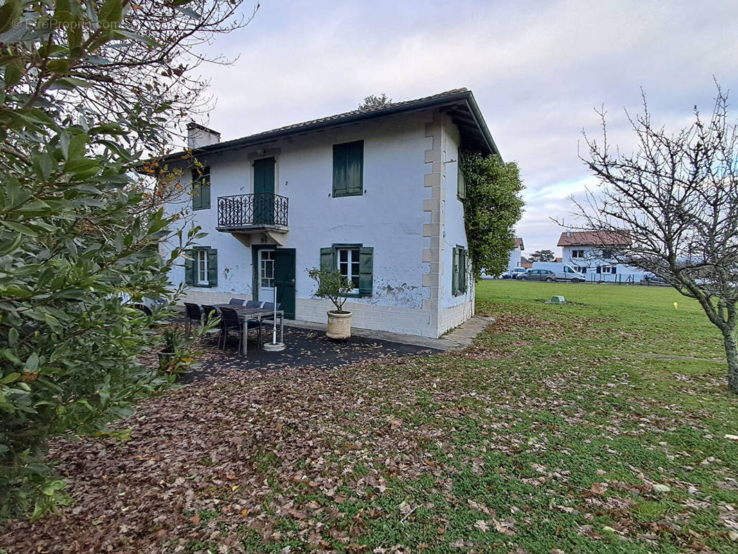 Maison à VILLEFRANQUE