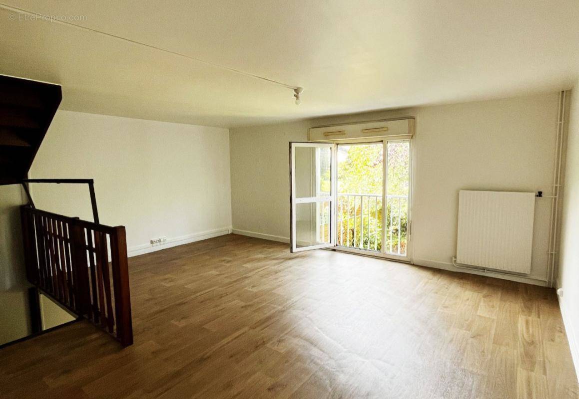 Appartement à ERAGNY