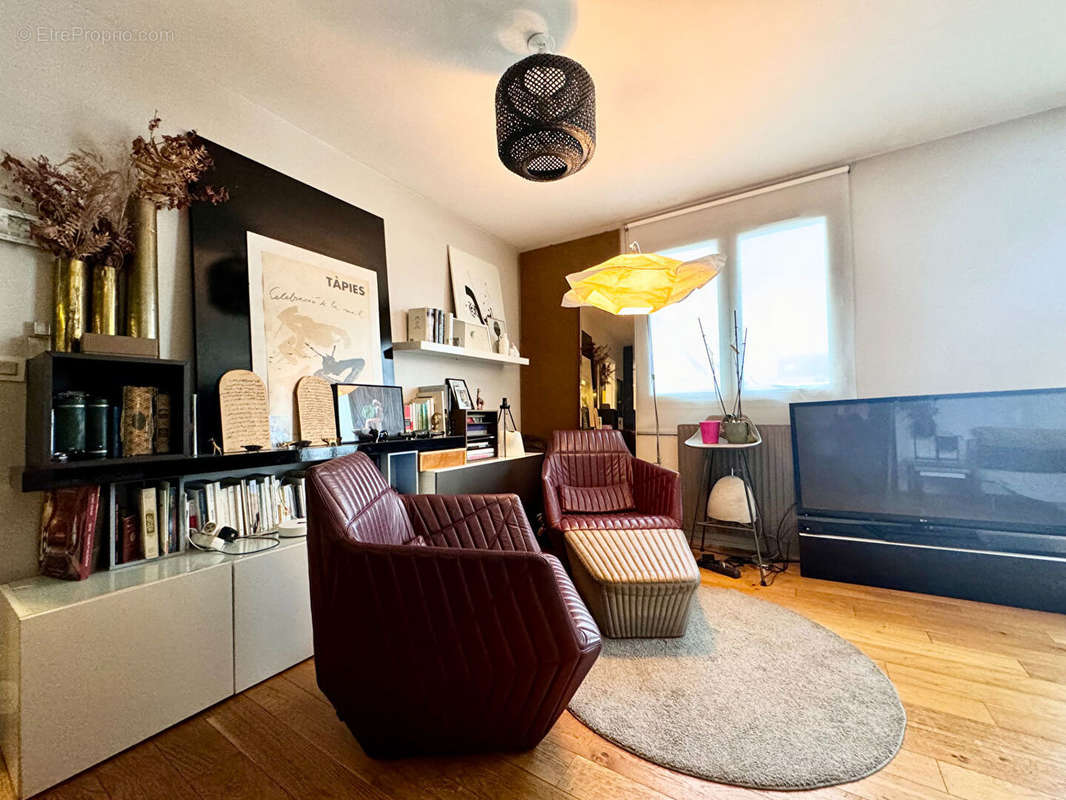 Appartement à EPINAY-SUR-SEINE