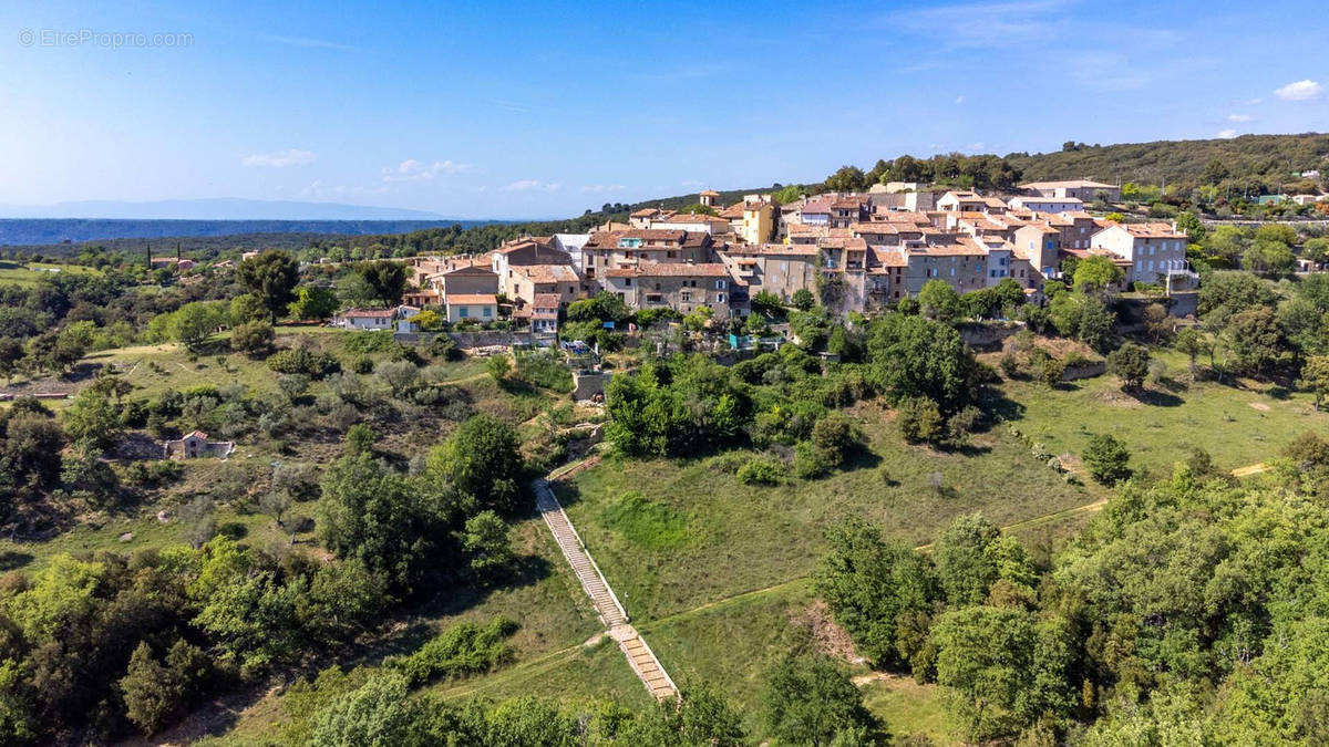 Terrain à BAUDINARD-SUR-VERDON