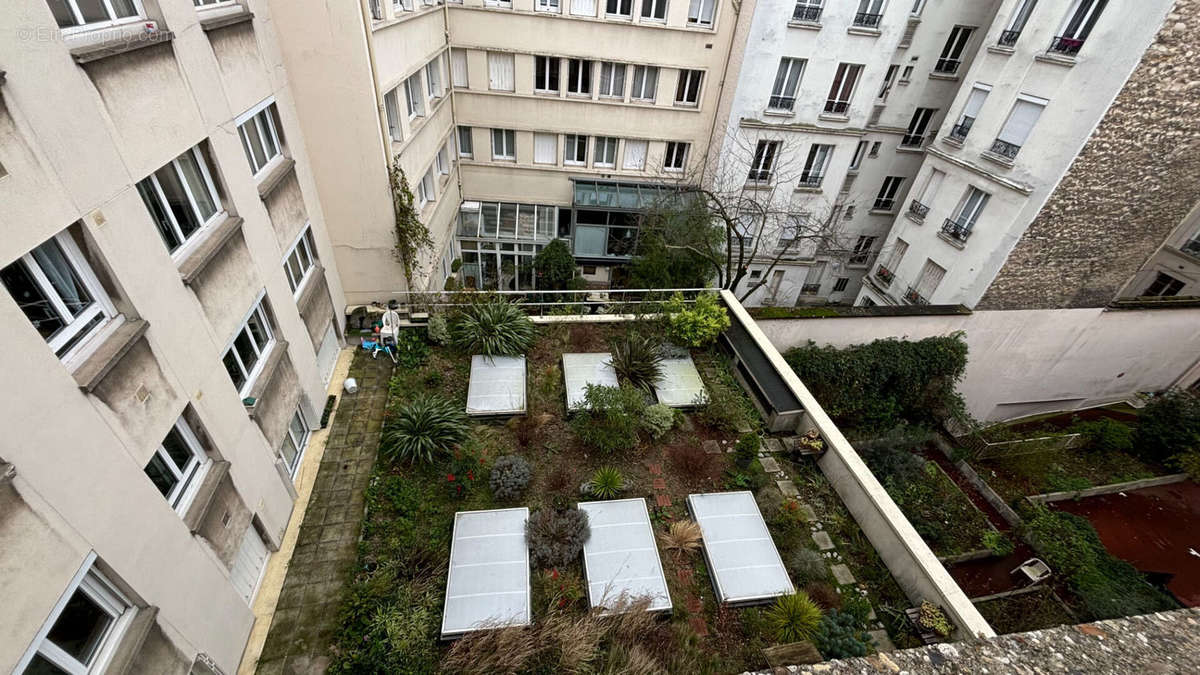 Appartement à PARIS-12E