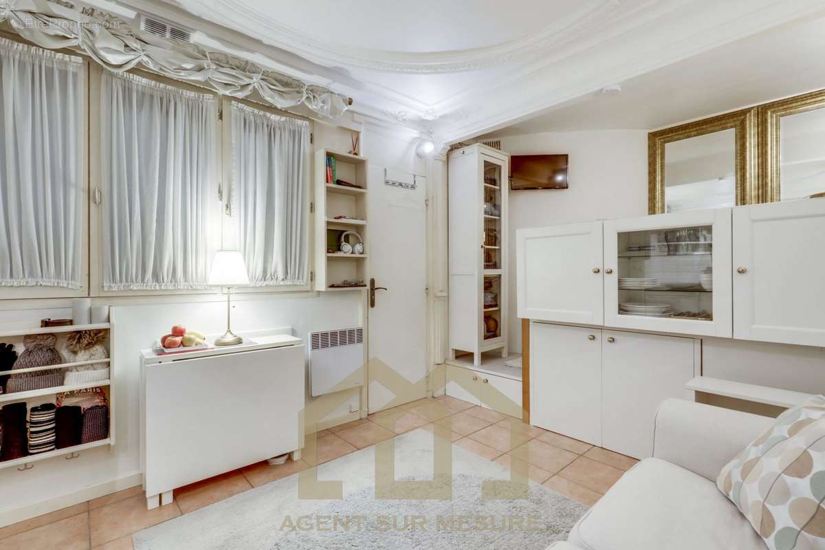 Appartement à PARIS-5E