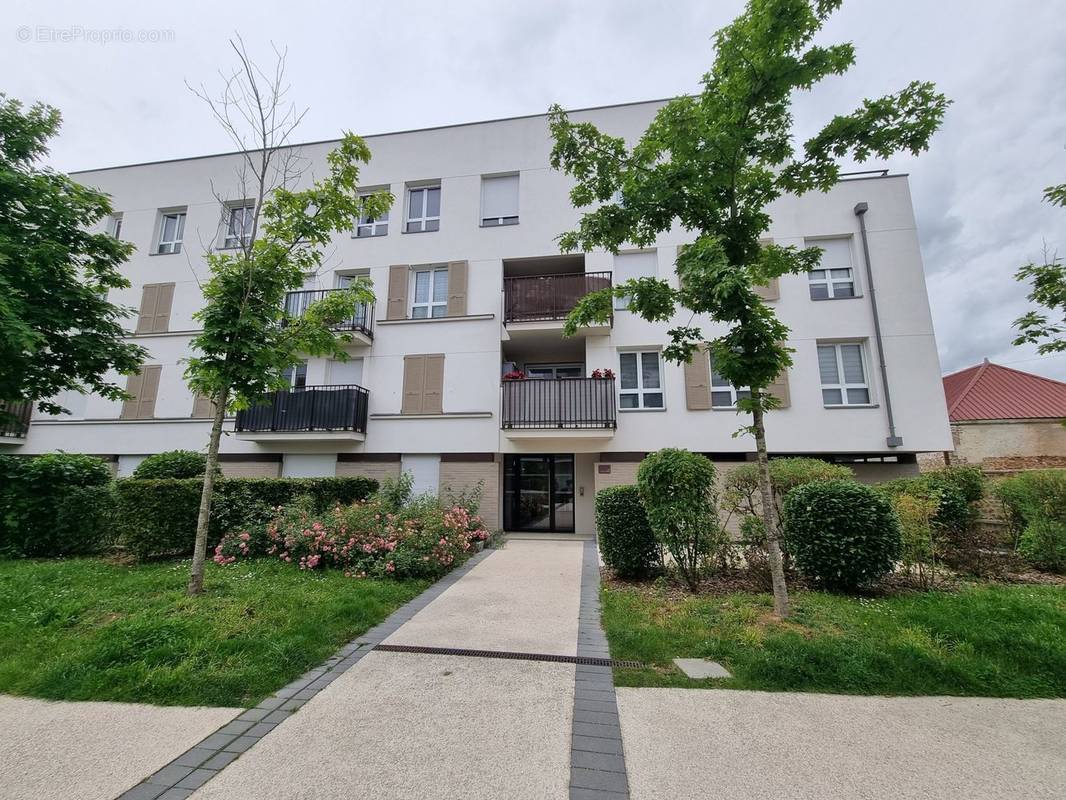 Appartement à BOIS-D&#039;ARCY