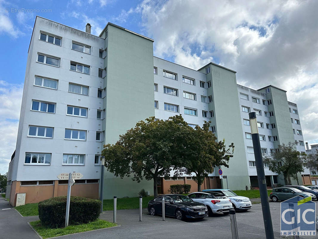 Appartement à HEROUVILLE-SAINT-CLAIR