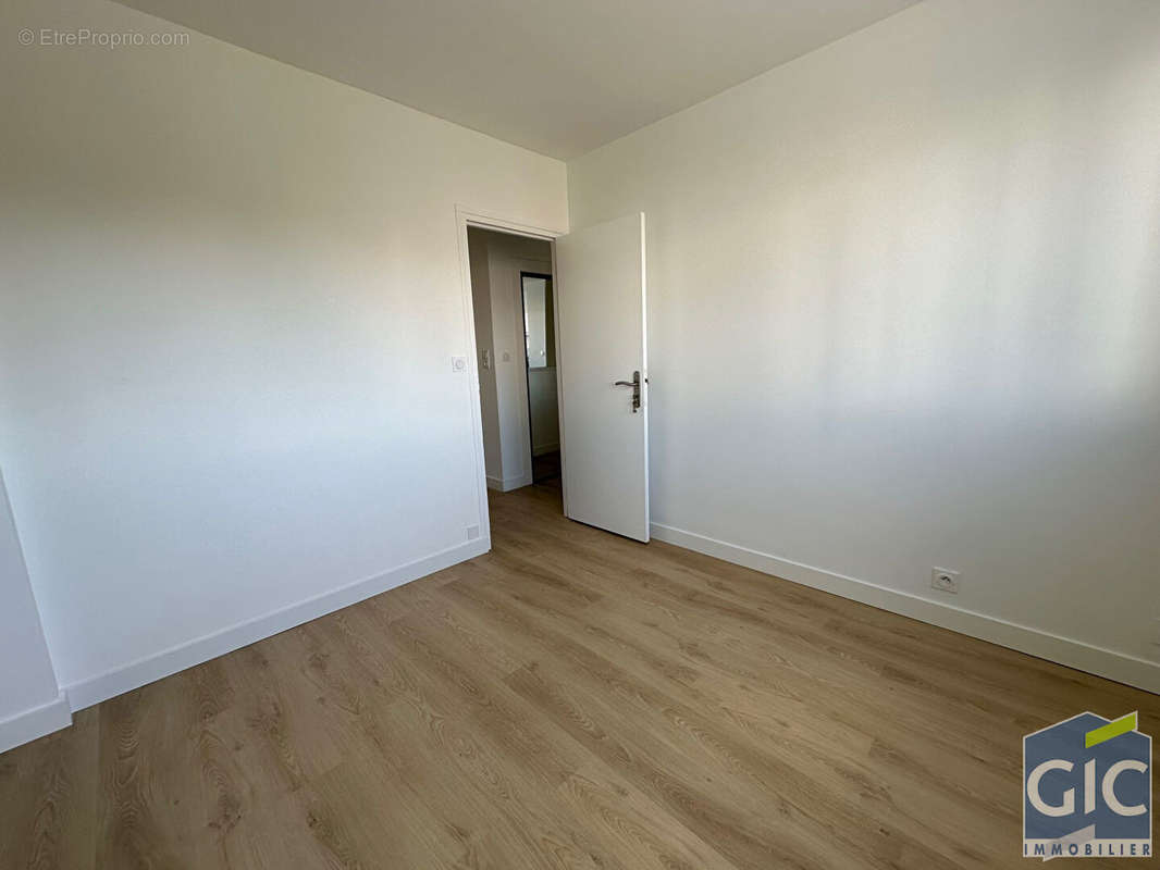 Appartement à HEROUVILLE-SAINT-CLAIR