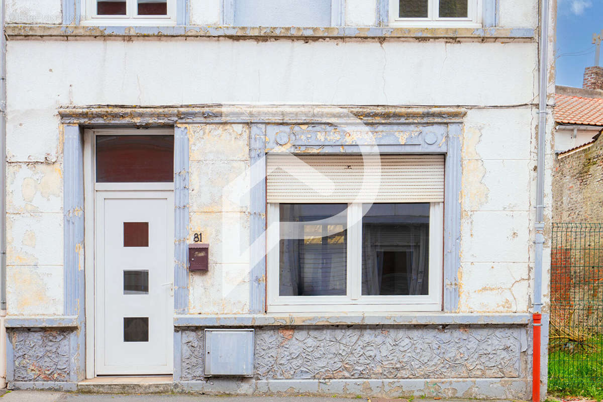 Maison à SAINT-AMAND-LES-EAUX