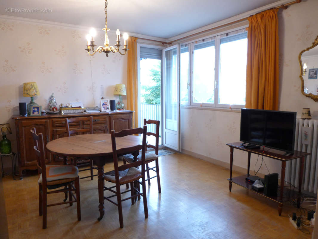 Appartement à TRAPPES