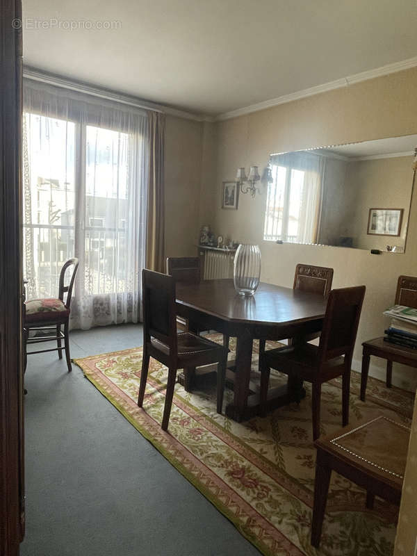 Appartement à LE PERREUX-SUR-MARNE