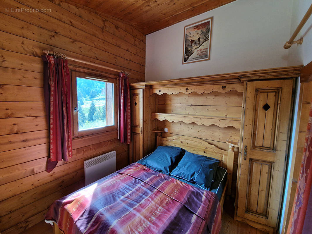 Appartement à LES CHAPELLES