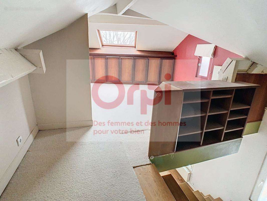 Appartement à ISSY-LES-MOULINEAUX