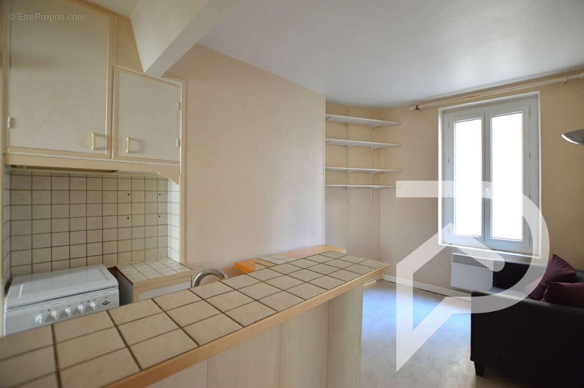 Appartement à PARIS-12E