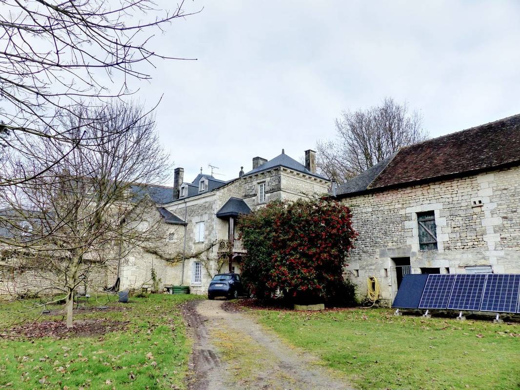 Maison à CHINON