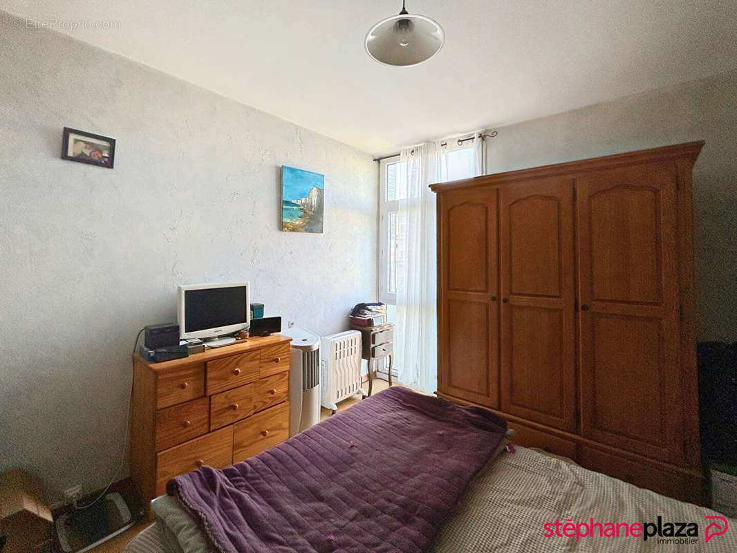 Appartement à LYON-8E