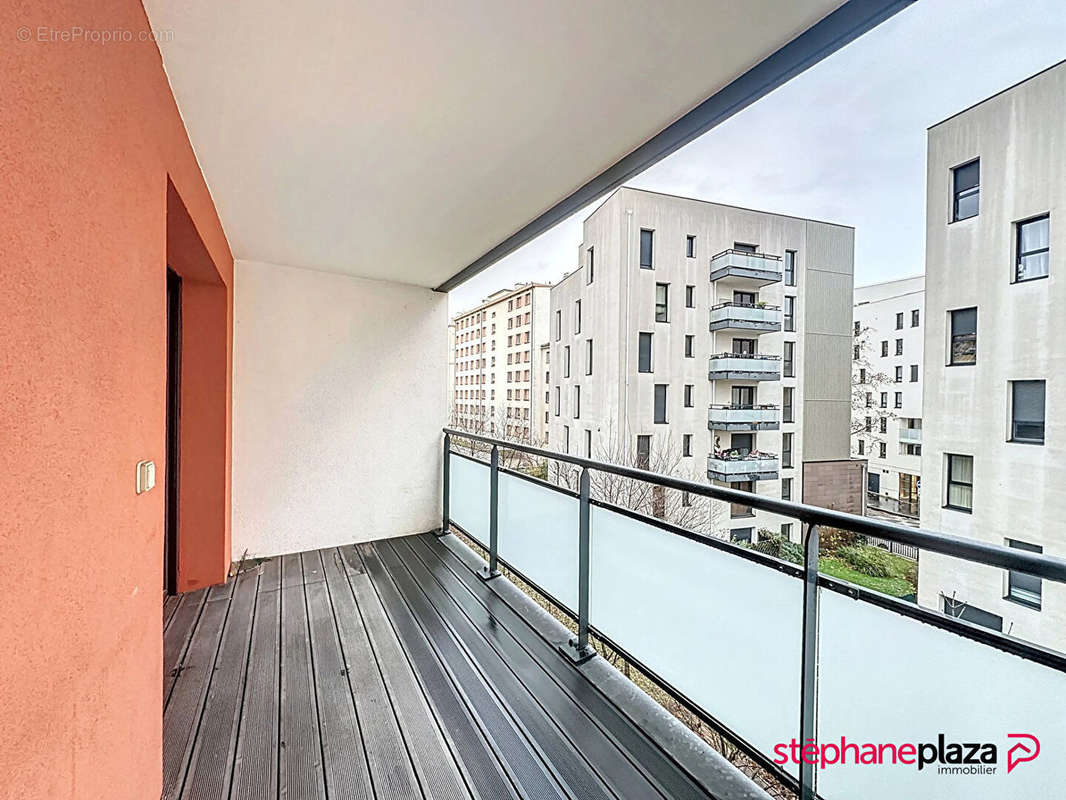 Appartement à LYON-8E