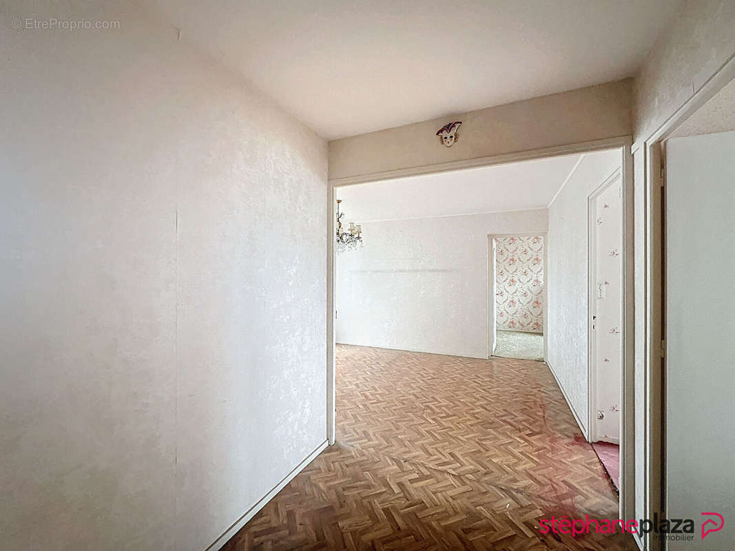 Appartement à LYON-8E