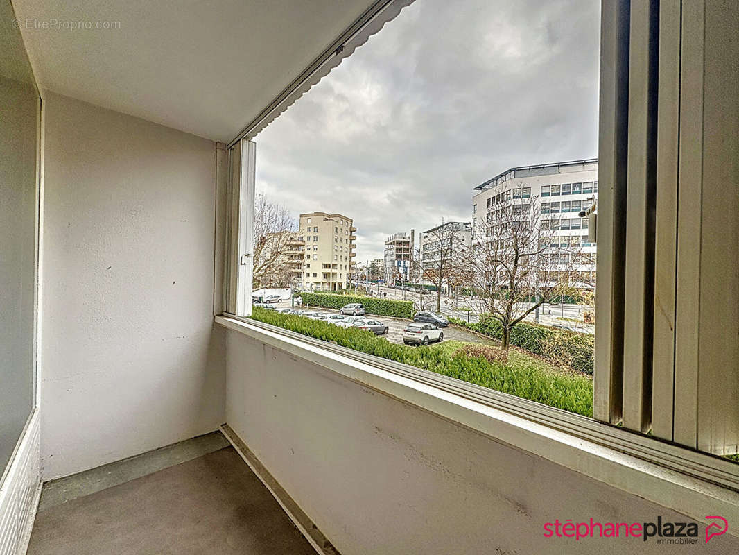 Appartement à LYON-8E