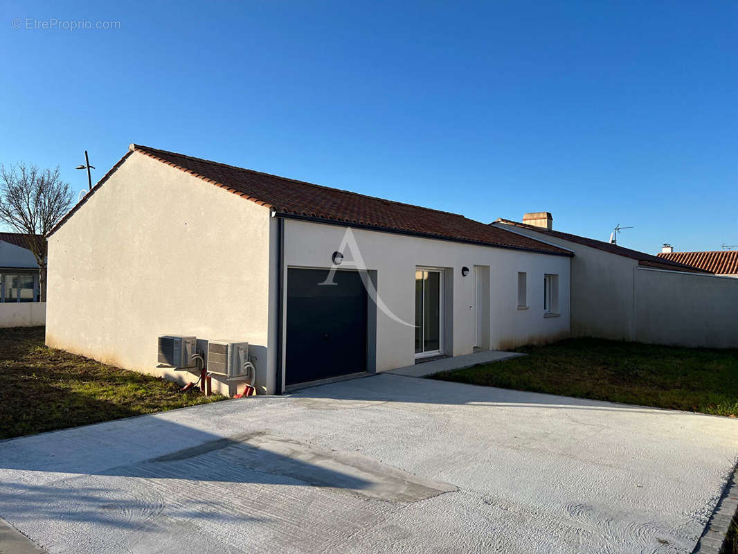 Maison à JARD-SUR-MER