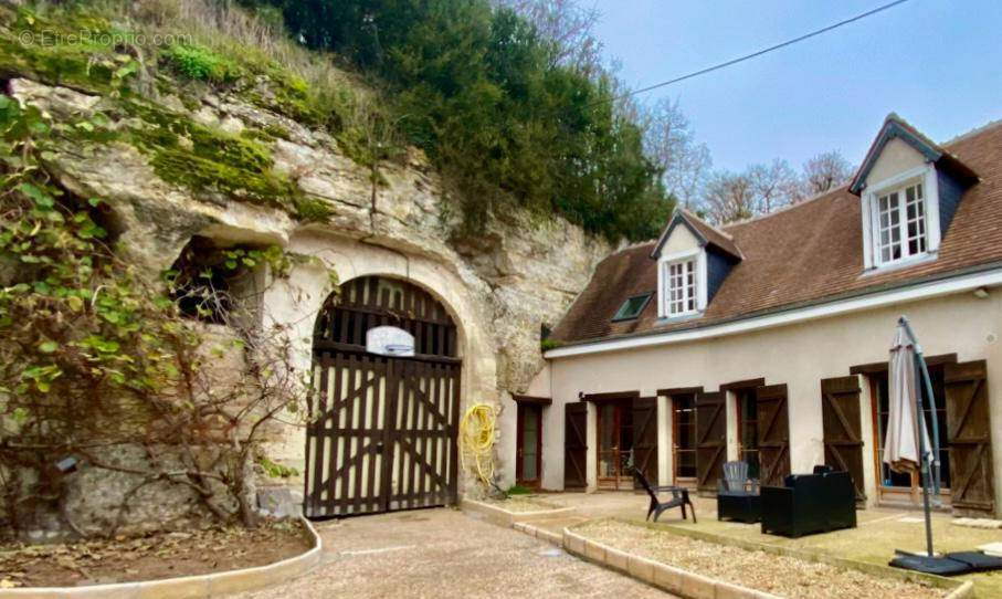 Maison à CHISSAY-EN-TOURAINE