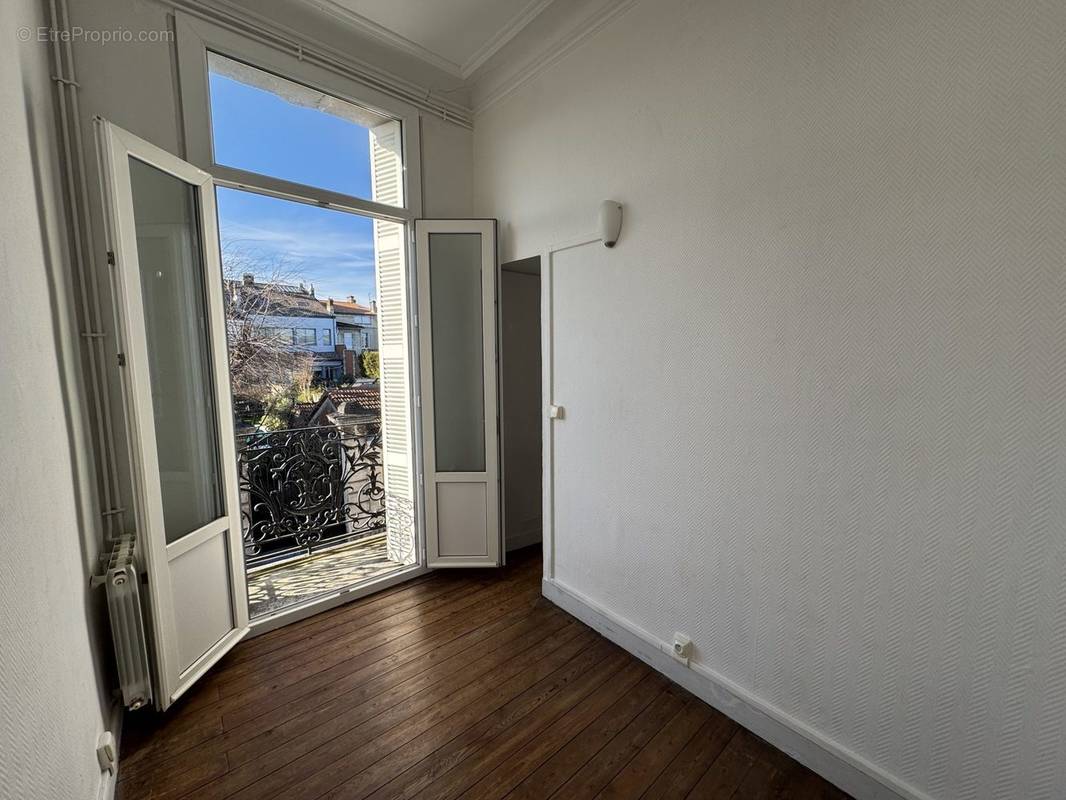 Bureau  - Appartement à BORDEAUX