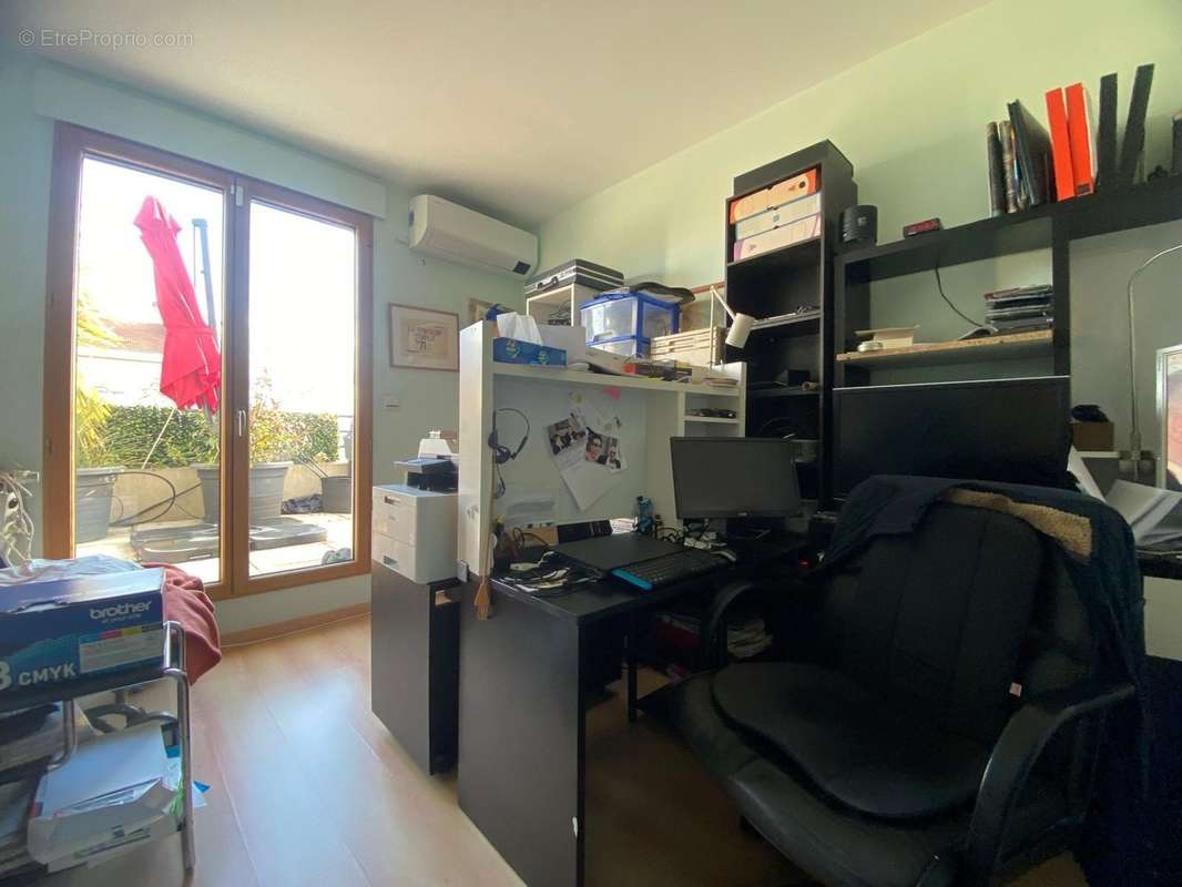 chambre 2 - Appartement à SAINT-FONS