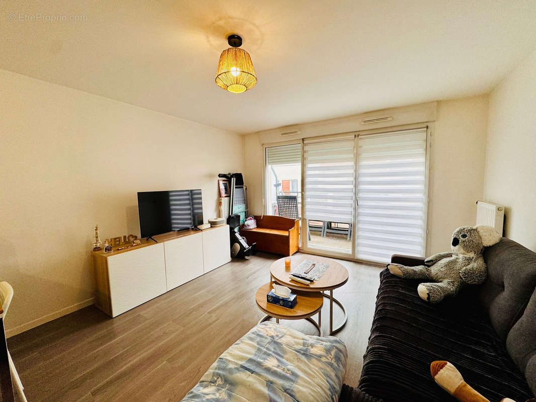 Appartement à MENNECY