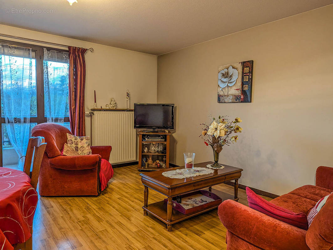 Appartement à LE BOURGET-DU-LAC