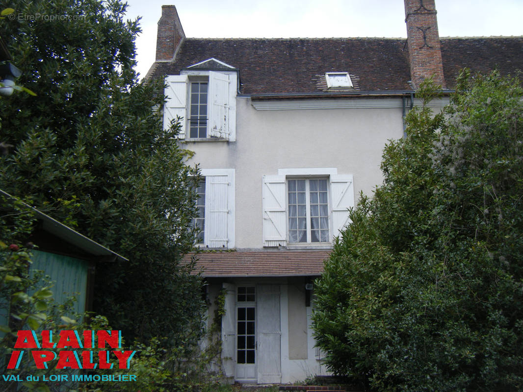 Maison à CLOYES-SUR-LE-LOIR