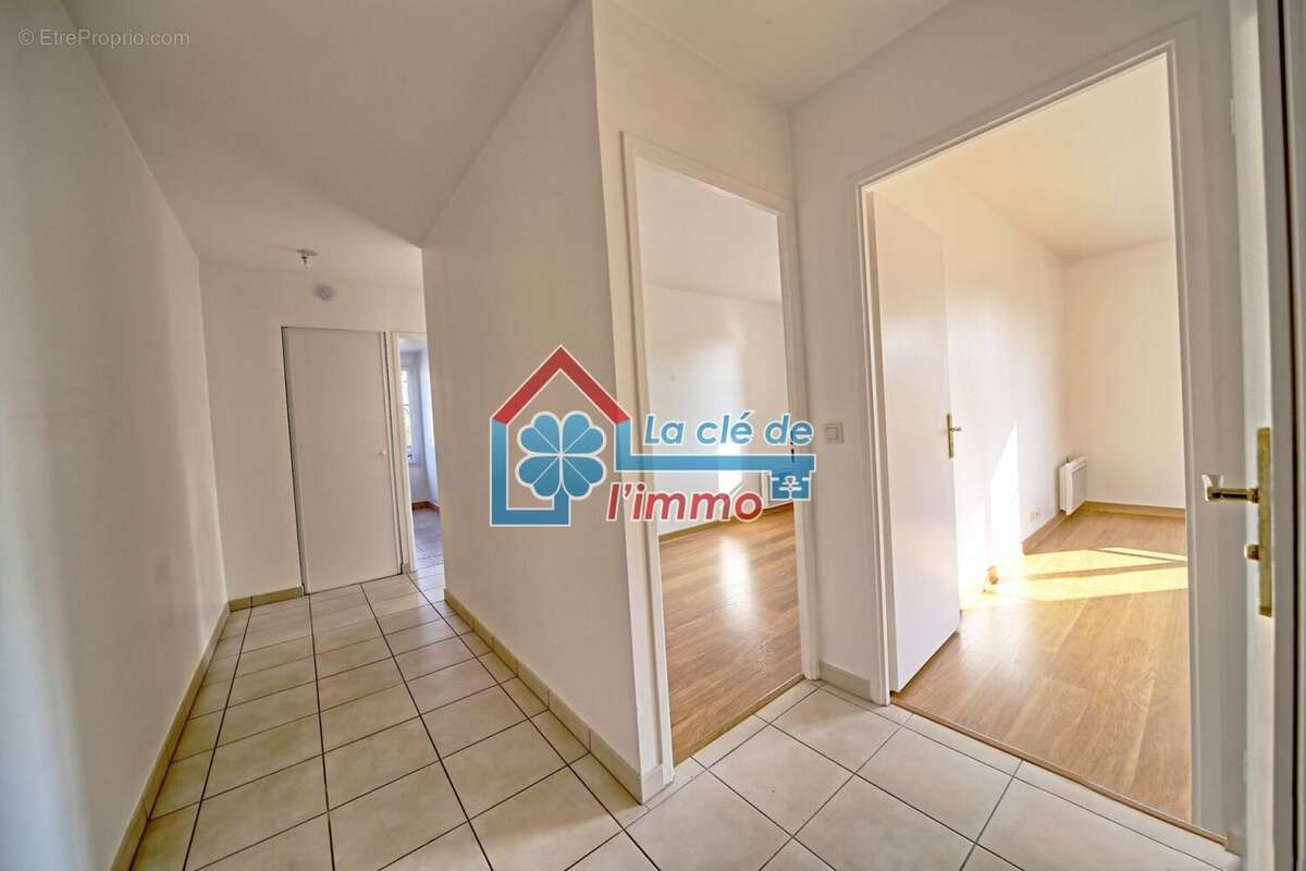 Appartement à MOISSY-CRAMAYEL