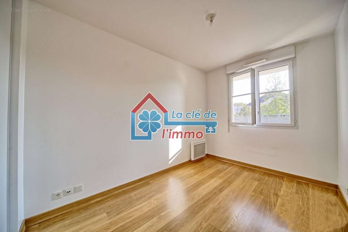 Appartement à MOISSY-CRAMAYEL