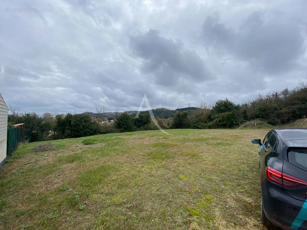 Terrain à CASTELNAUDARY