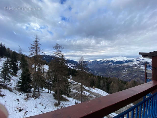 Appartement à LES CHAPELLES