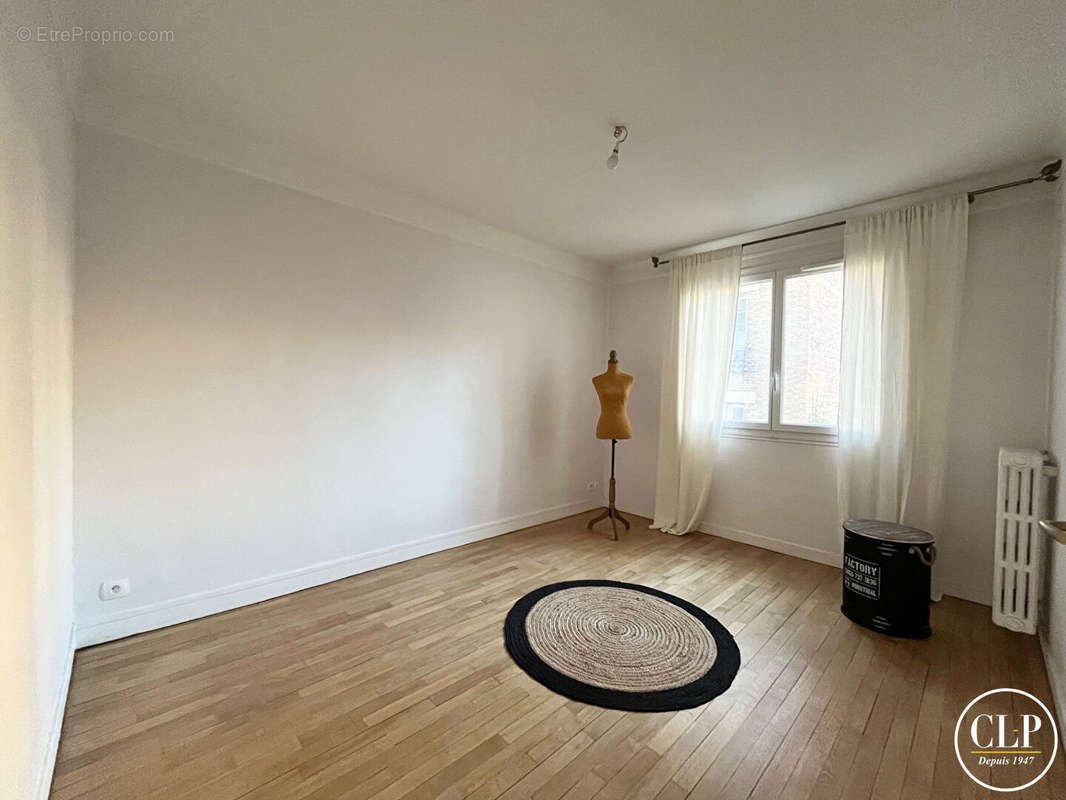 Appartement à FONTENAY-SOUS-BOIS