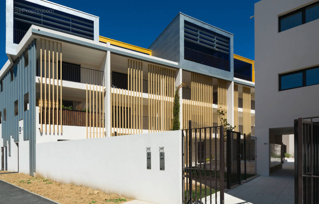 Appartement à SAINT-JEAN-DE-VEDAS