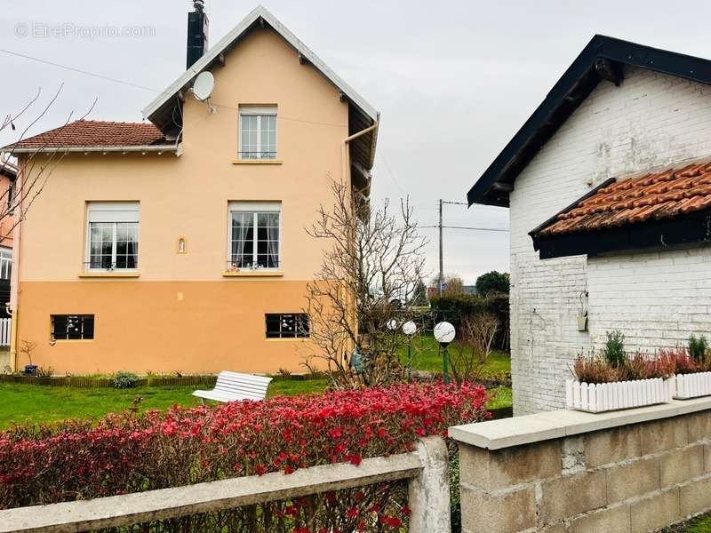 Maison à THAON-LES-VOSGES