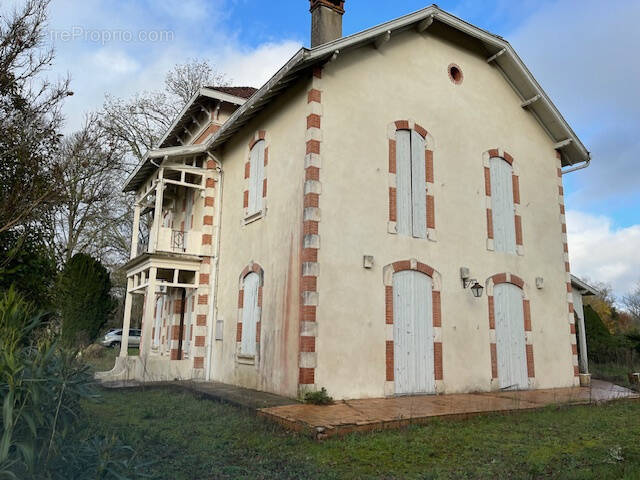 Maison à SOS