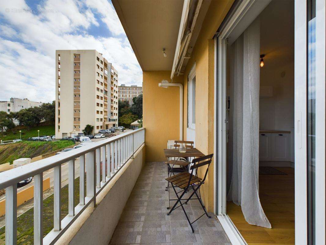 Appartement à AJACCIO