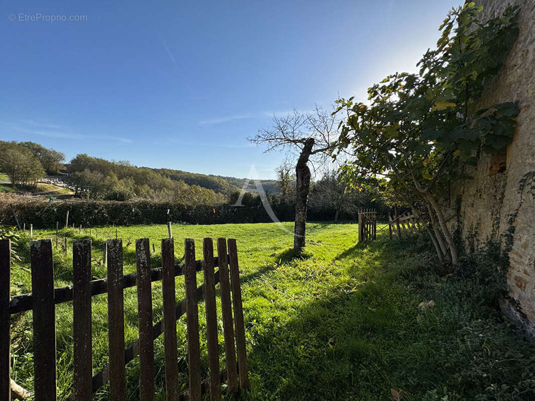 Maison à MONTCABRIER