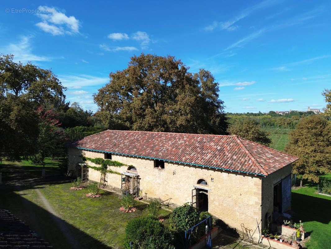 Appartement à CAZAUBON