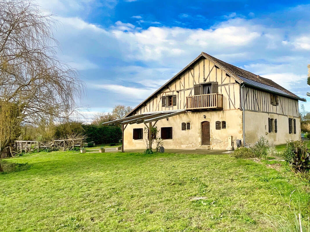 Appartement à MARCIAC