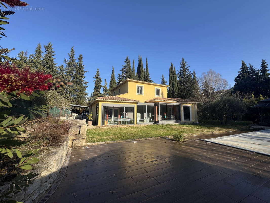 Maison à BUIS-LES-BARONNIES