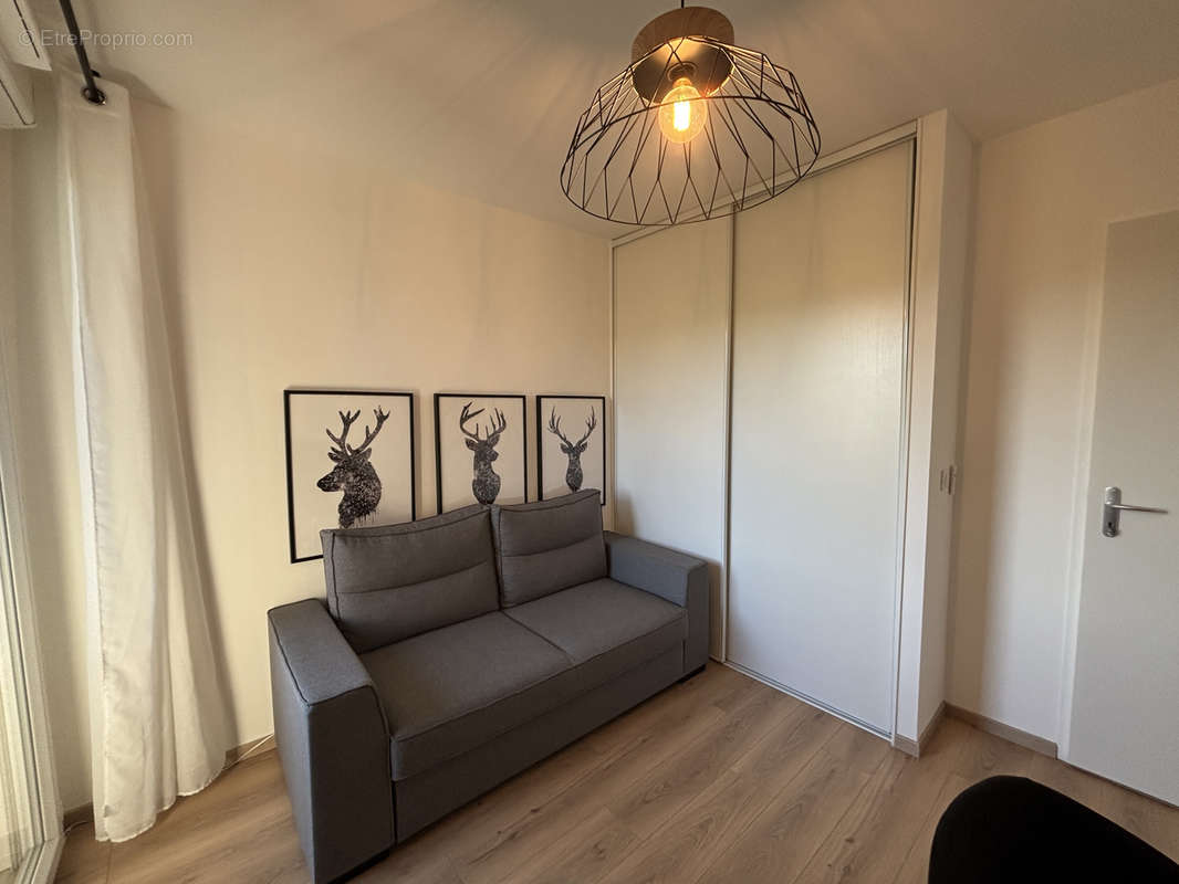 Appartement à SALES