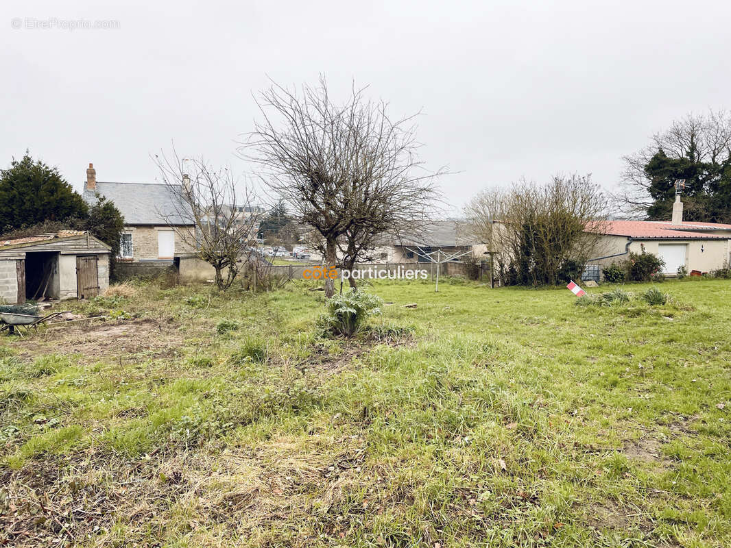 Terrain à CARENTAN