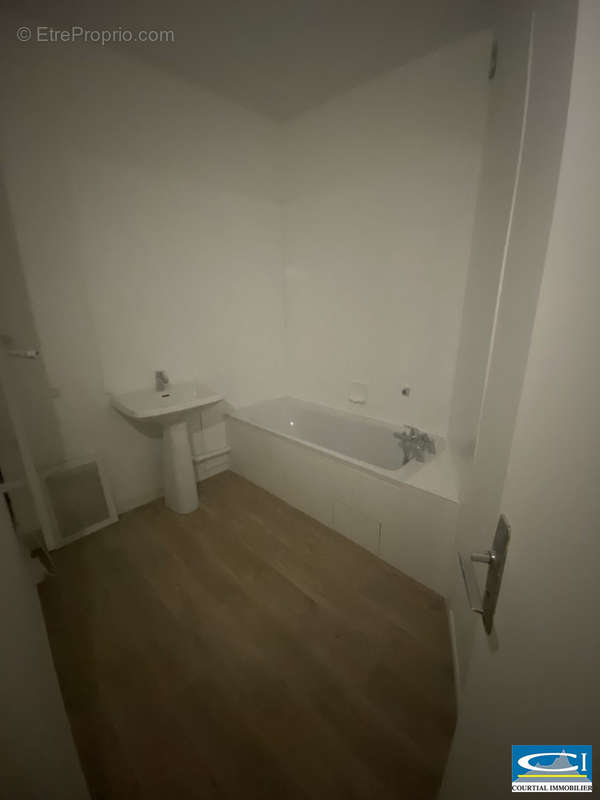 Appartement à TOURNON-SUR-RHONE