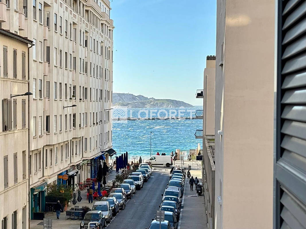 Appartement à MARSEILLE-7E