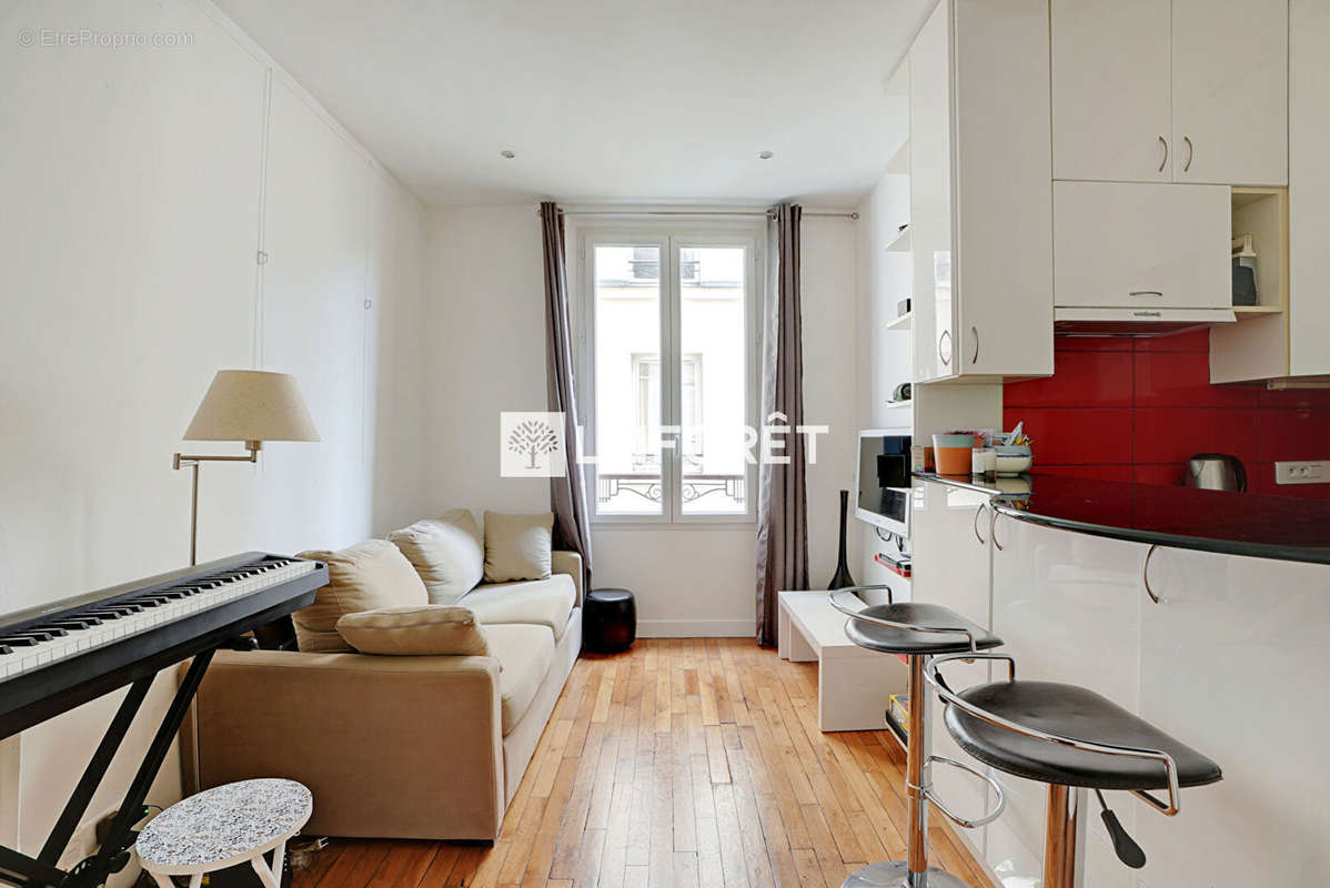 Appartement à PARIS-15E