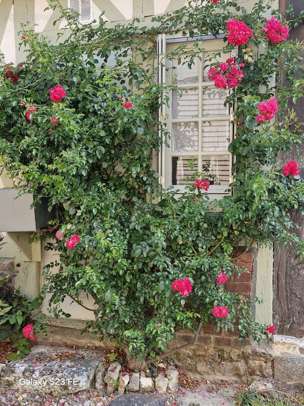 Maison à CORMEILLES