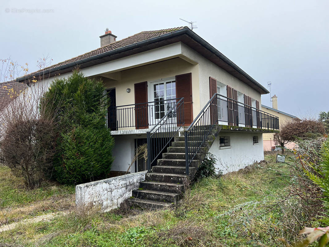 Maison à SAINT-APOLLINAIRE