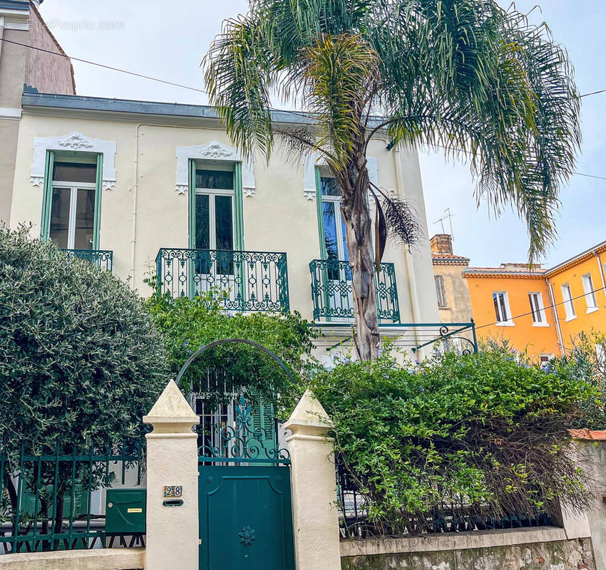 Maison à TOULON