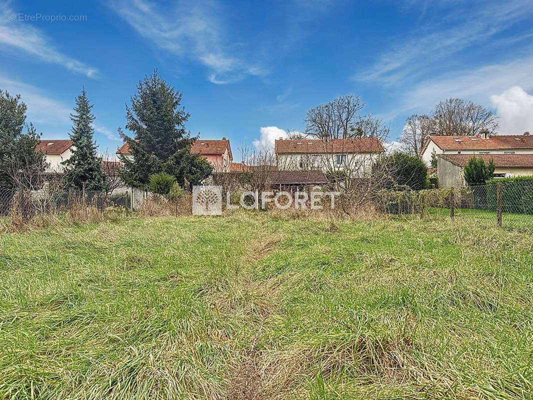 Maison à CHILLY-MAZARIN