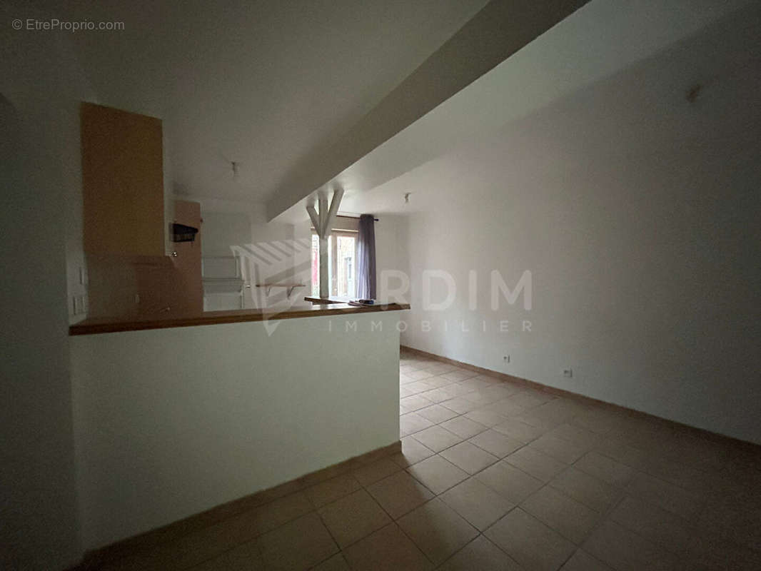 Appartement à TOUCY